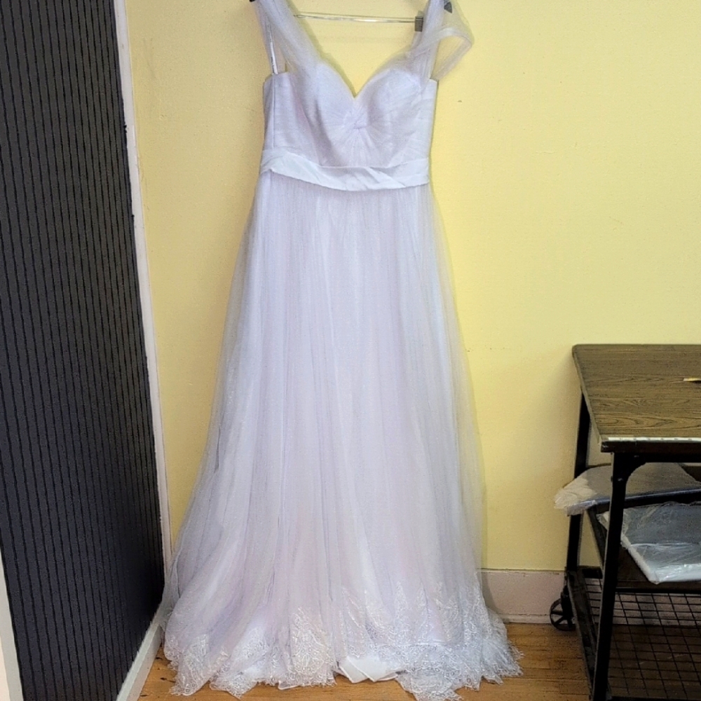 JJs House White Wedding Dress NWT